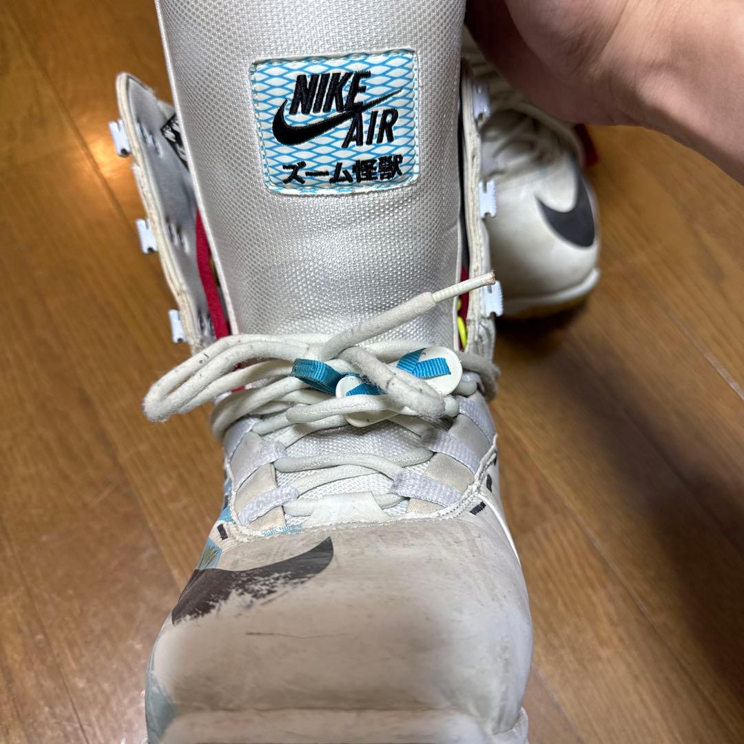 NIKE AIR ズーム スノーボードブーツ