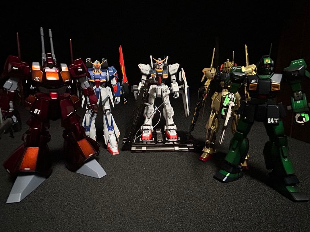 MGリックディアスクワトロ機　キャンディーグラデーション塗装完成品
