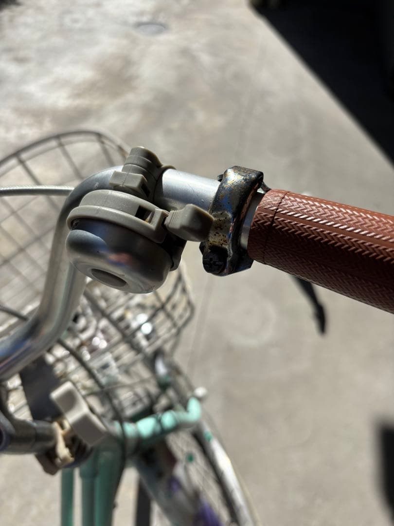 ブリヂストン　子供用自転車 ミントグリーン　22インチ　中古