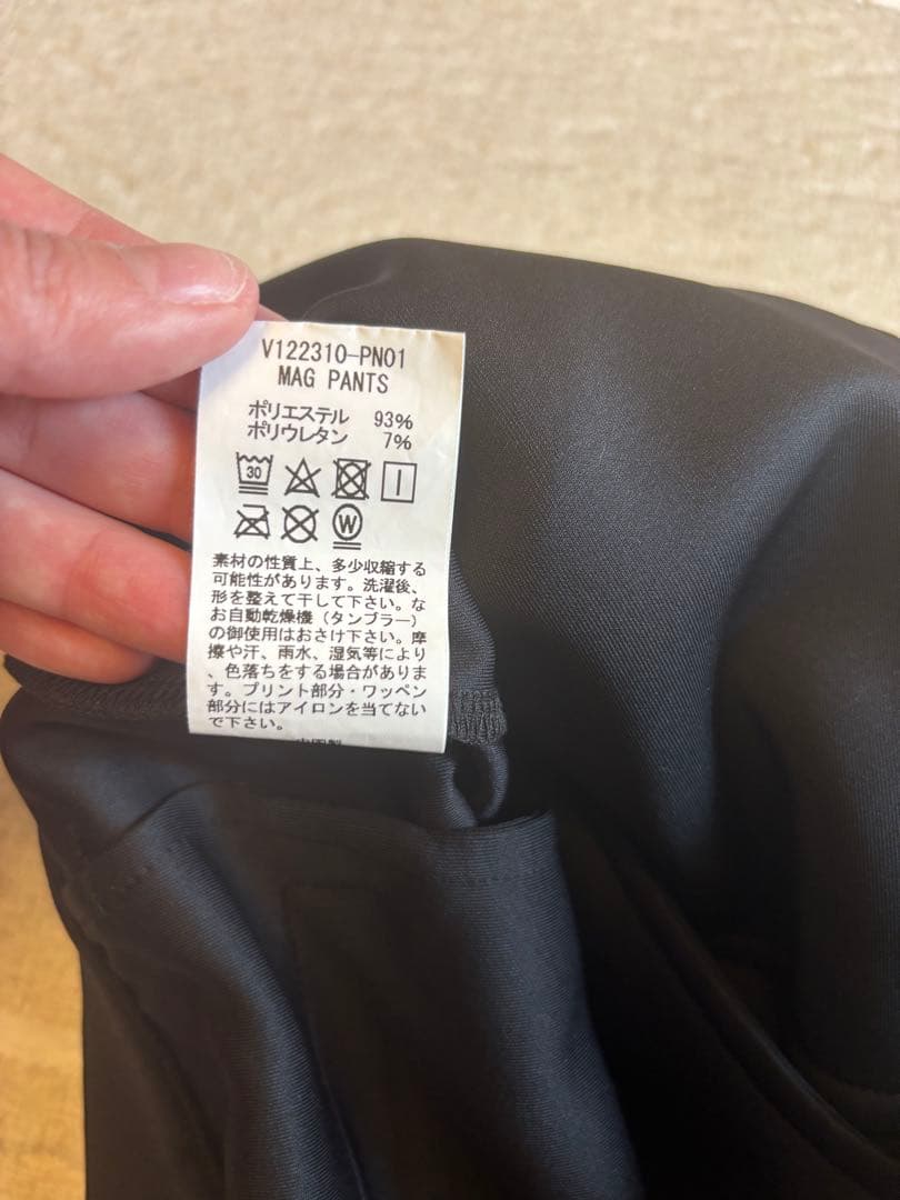 V-Twelve 黒 ゴルフパンツ スリムフィット　サイズL