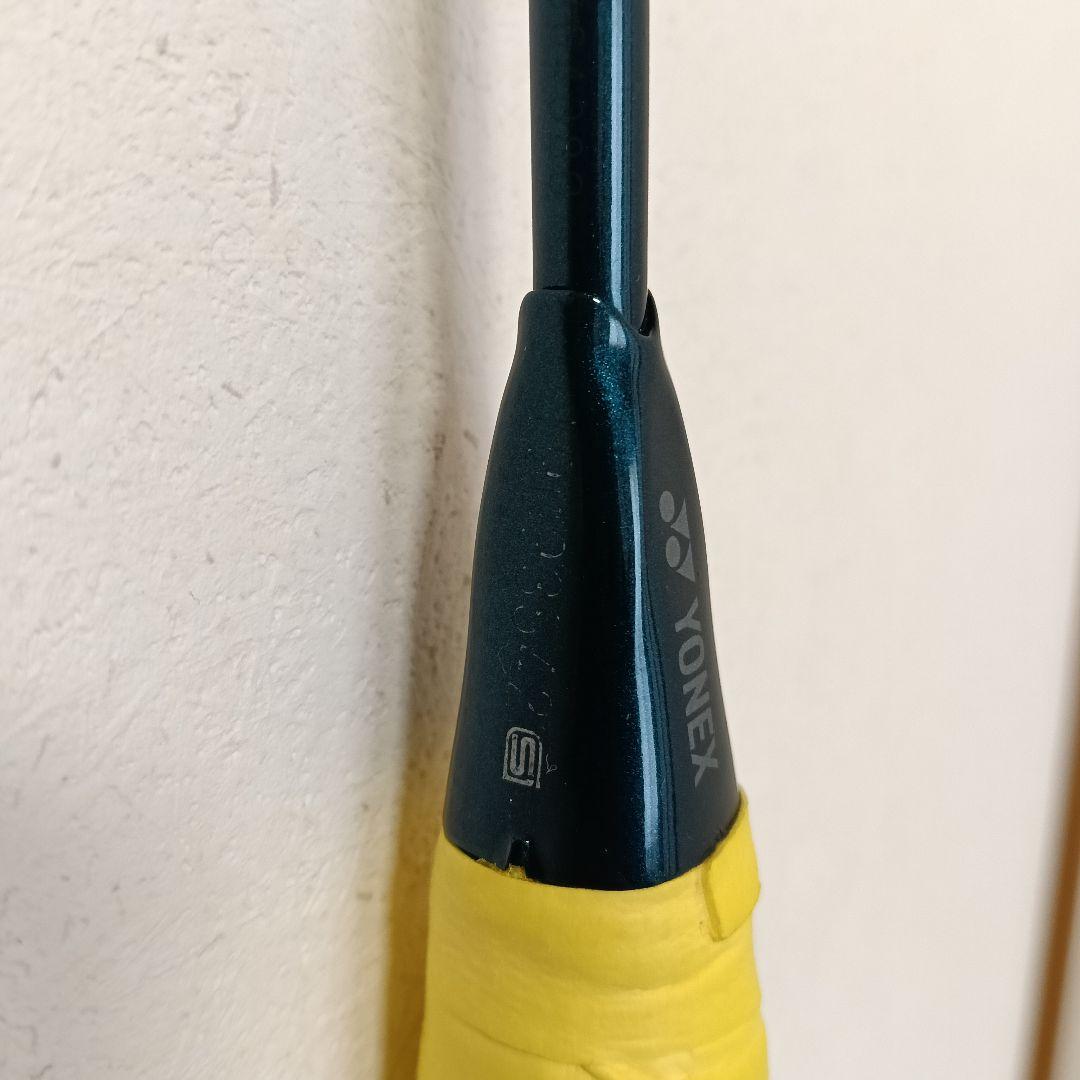 YONEX　ナノフレア800プロ　4UG5