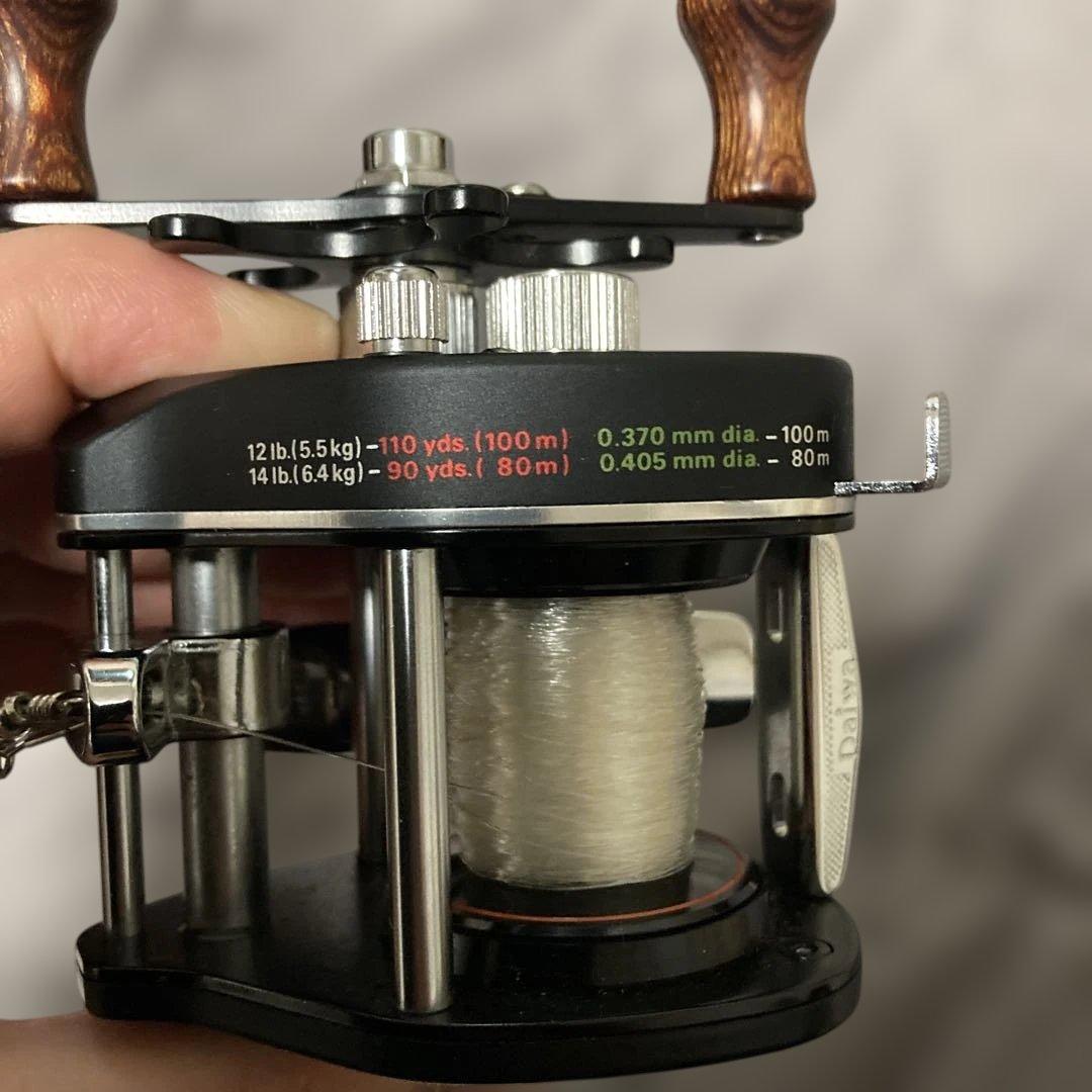 Daiwa Phantom SM-15 ベイトリール