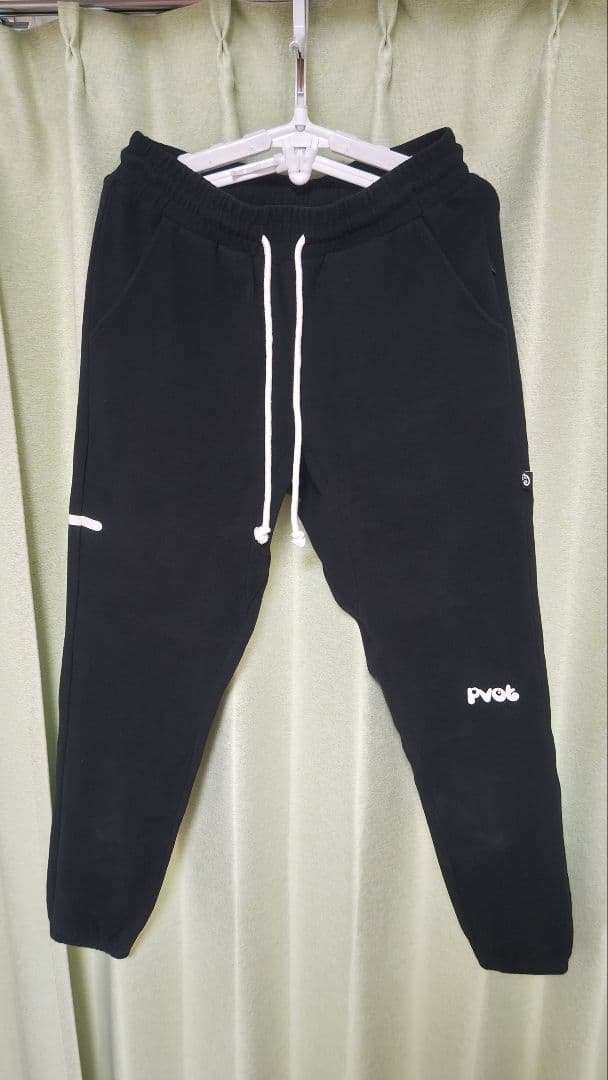 pvotプレミアムストレッチスエットパンツ