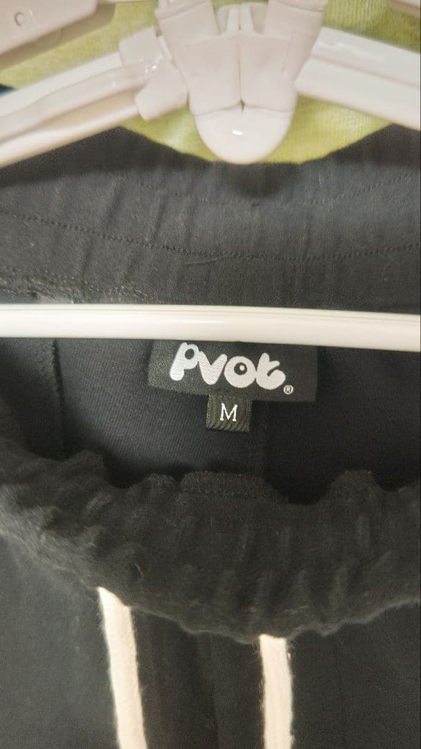 pvotプレミアムストレッチスエットパンツ