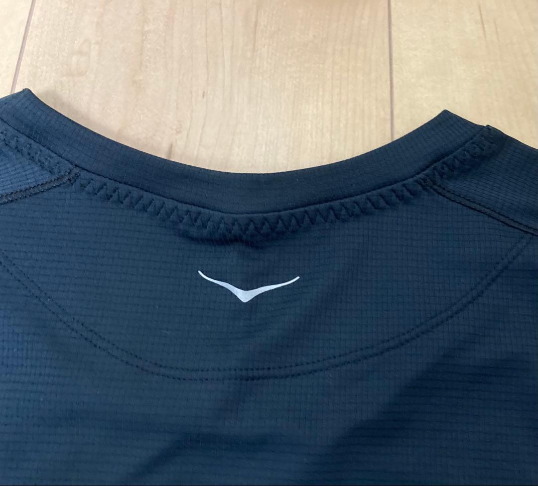 ホカオネオネ ランニング 半袖 Tシャツ Sサイズ ブラック 新品未使用