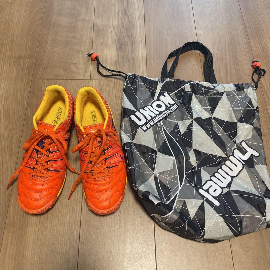 デスタッキ 6 TF スパイシーオレンジ×アストラルオーラ　フットサルシューズ
