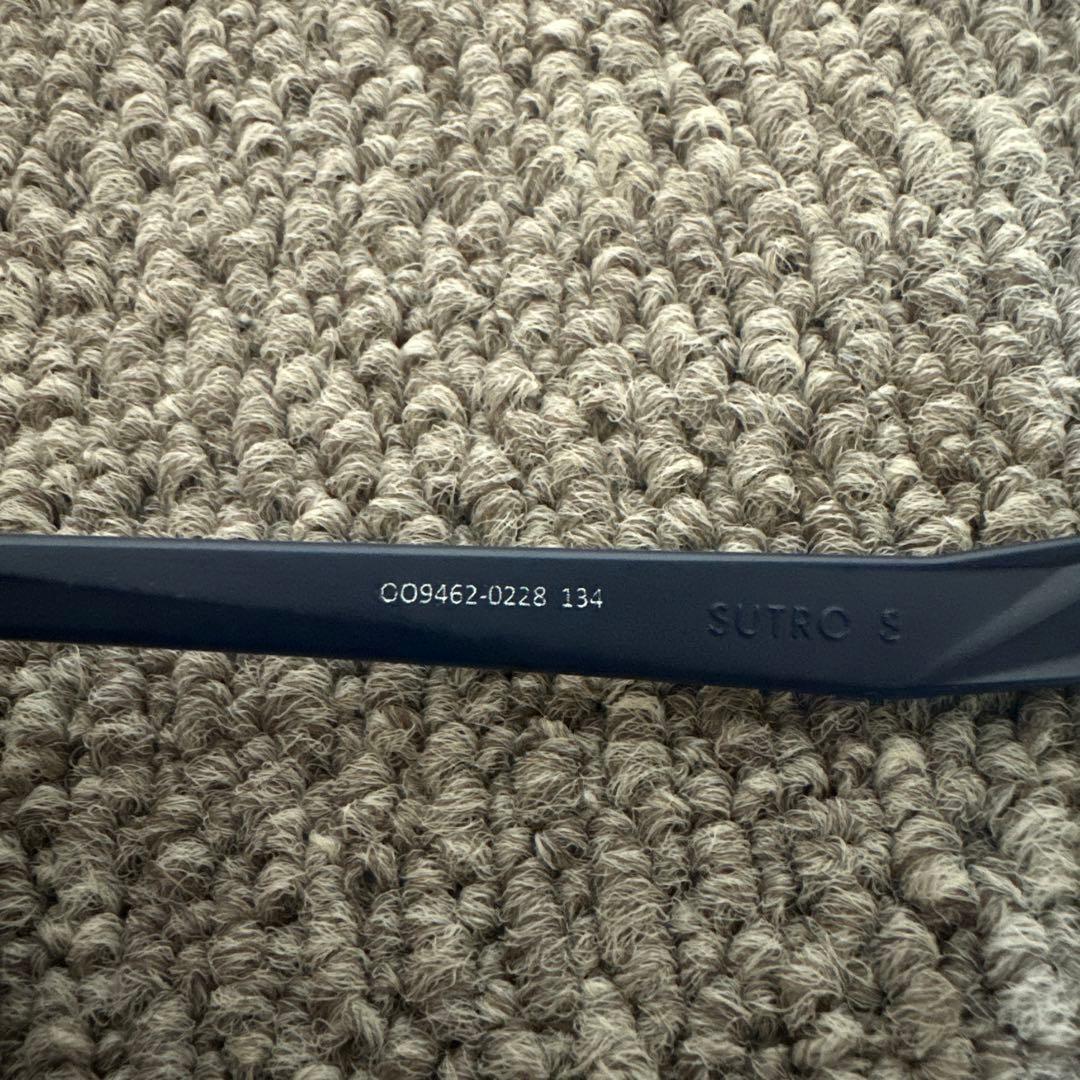 その他 OAKLEY 9462-0228 SUTRO S
