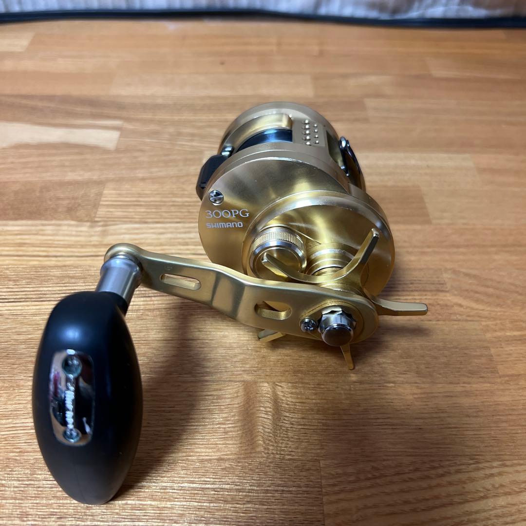 SHIMANO 15OCEA CONQUEST 300PG ゴールド