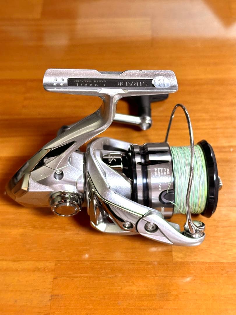 リール 19STRADIC C3000