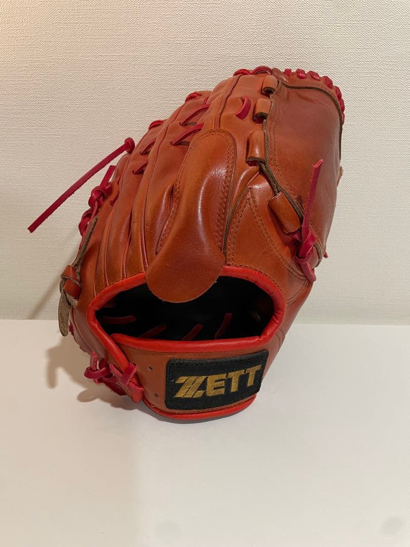 ZETT PROSTATUS 硬式投手用グローブ
