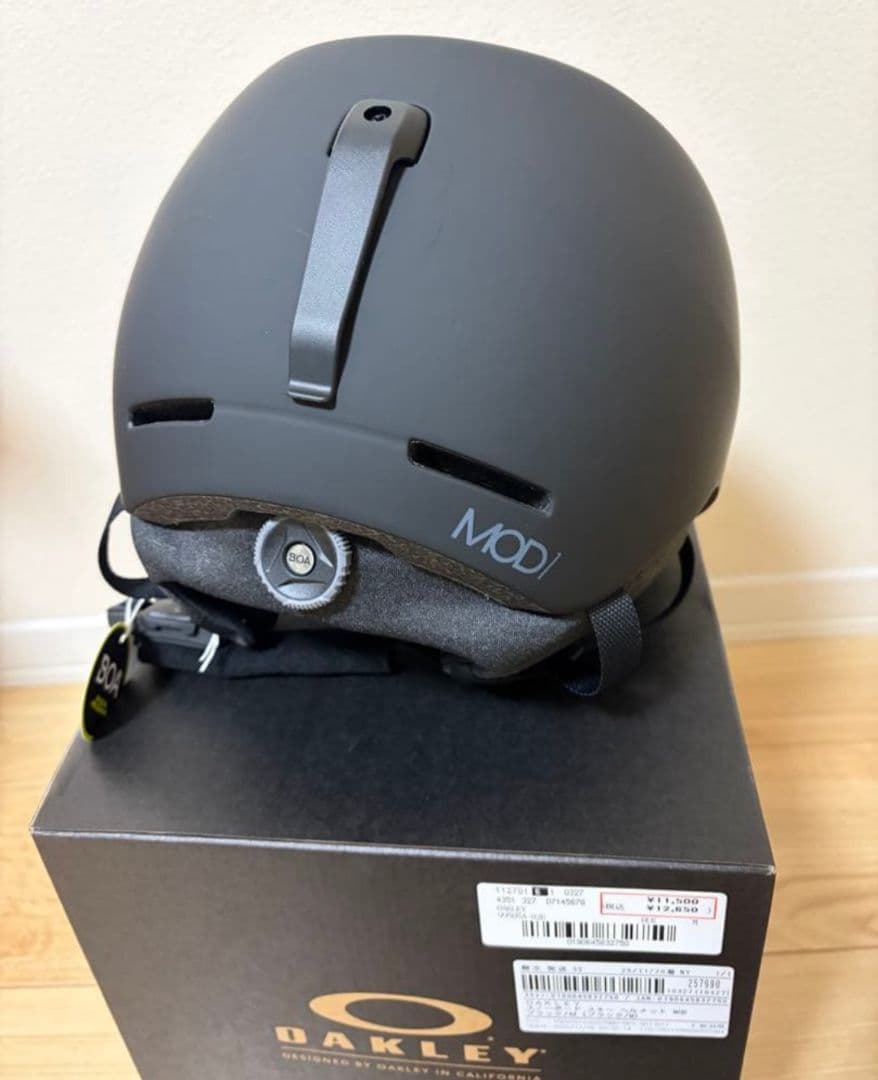 【新品】Oakley MOD1 アジアンフィット　Mサイズ　ブラック