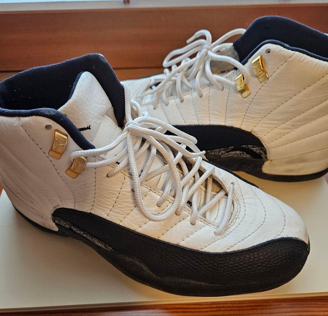 Air Jordan 12 ホワイト/ブラック 27.5cm