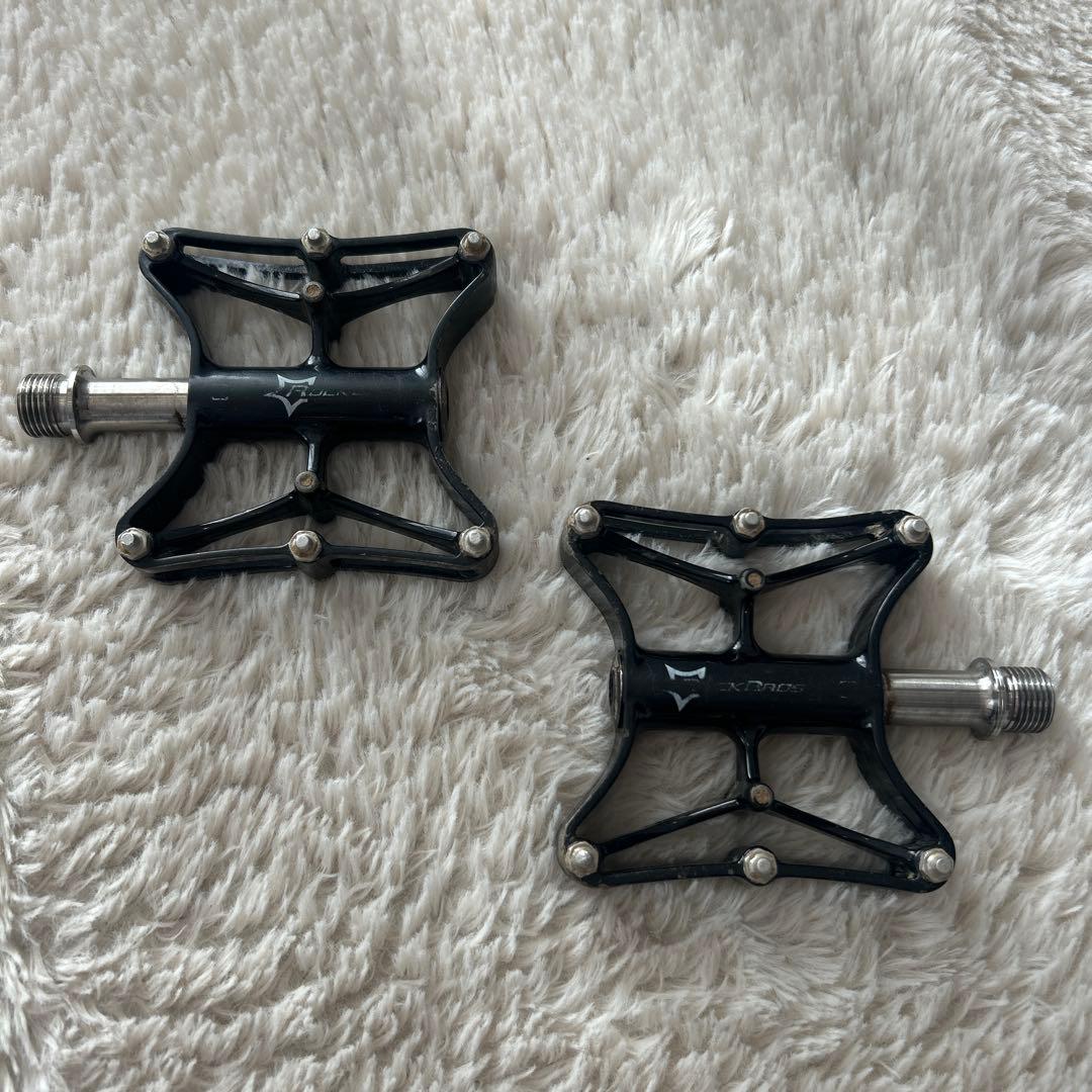BMXレース用/ 超軽量ペダル