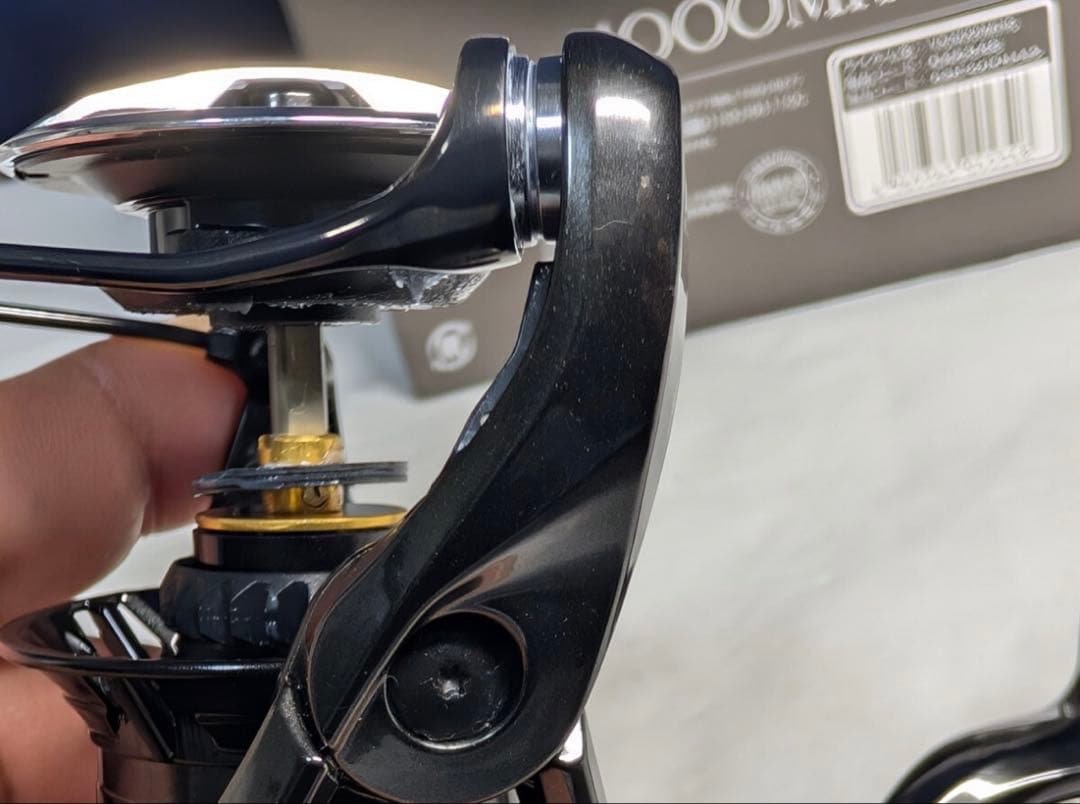 シマノ Shimano 23 ヴァンキッシュ 4000MHG 本体のみ　ボディ