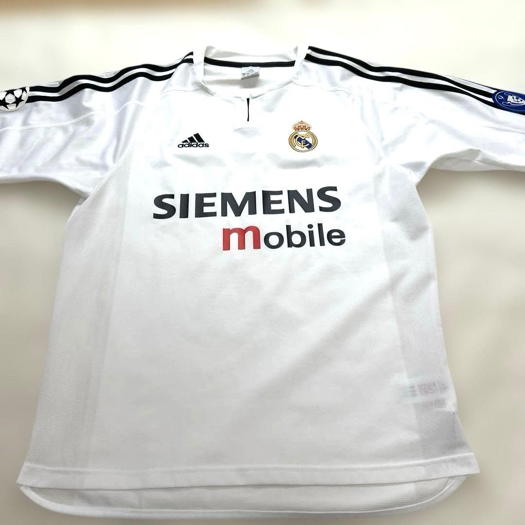 レアルマドリード チャンピオンズリーグモデル　長袖ユニフォーム　マフラー付き