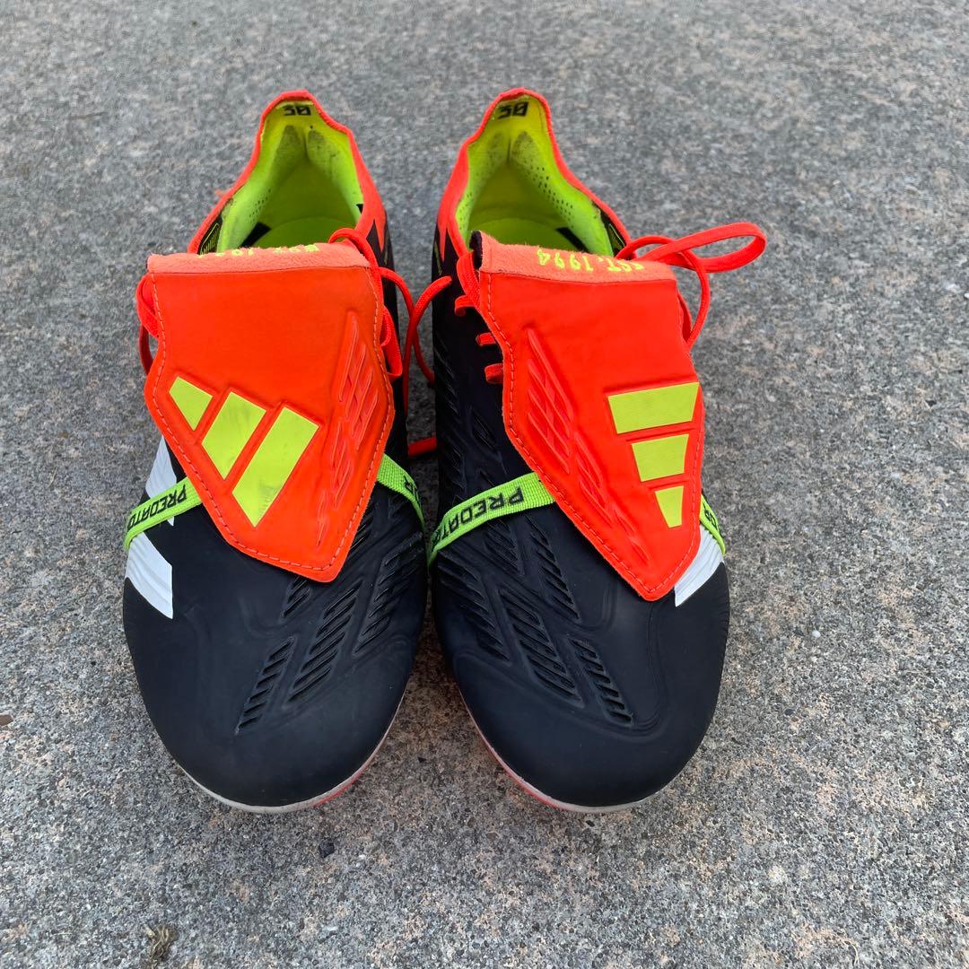 Adidas Predator FG サッカーシューズ　天然芝 プレデター