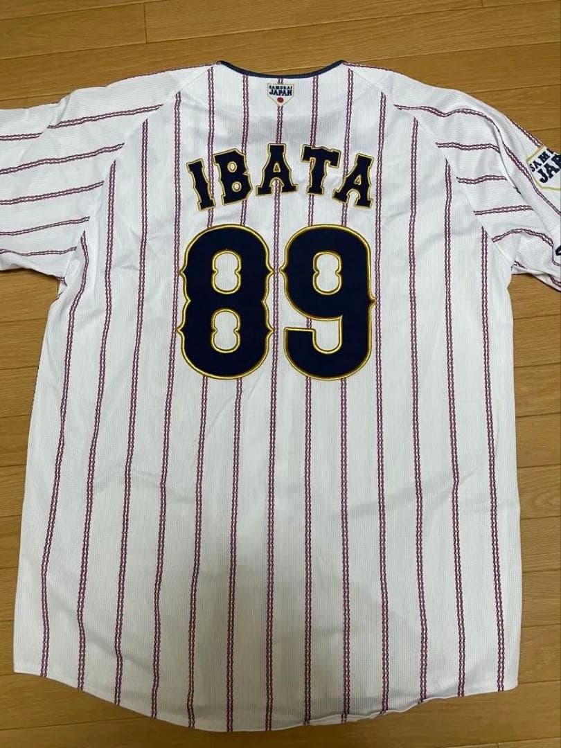 侍ジャパン　井端弘和　ユニフォーム