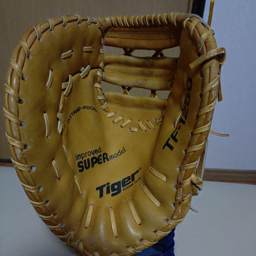 美津和タイガーヴィンテージ品　一般軟式用ファーストミット　小さめ