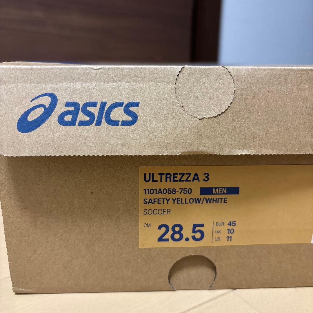 asics ULTREZZA 3 サッカーシューズ 28.5cm