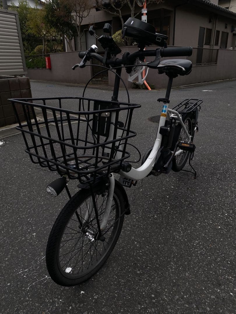 ホワイト 電動アシスト自転車 シティタイプ