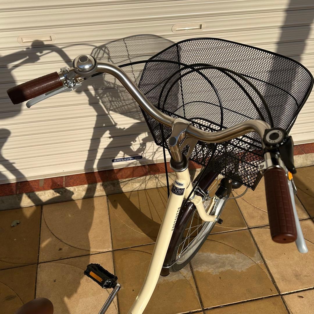 アサヒサイクル　3輪自転車　前後バスケット付き　ほぼ新品 メーカー保証付き 埼玉