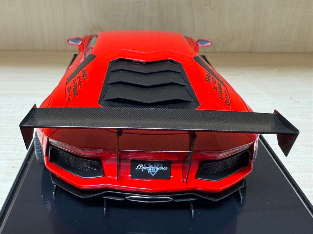 オートアート 1/18 LB-WK ランボルギーニアヴェンタドール (RED)