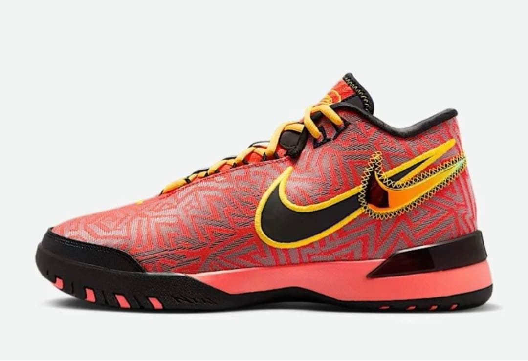 新品 NIKE レブロン NXXT ジーニアス EP 26.0cm