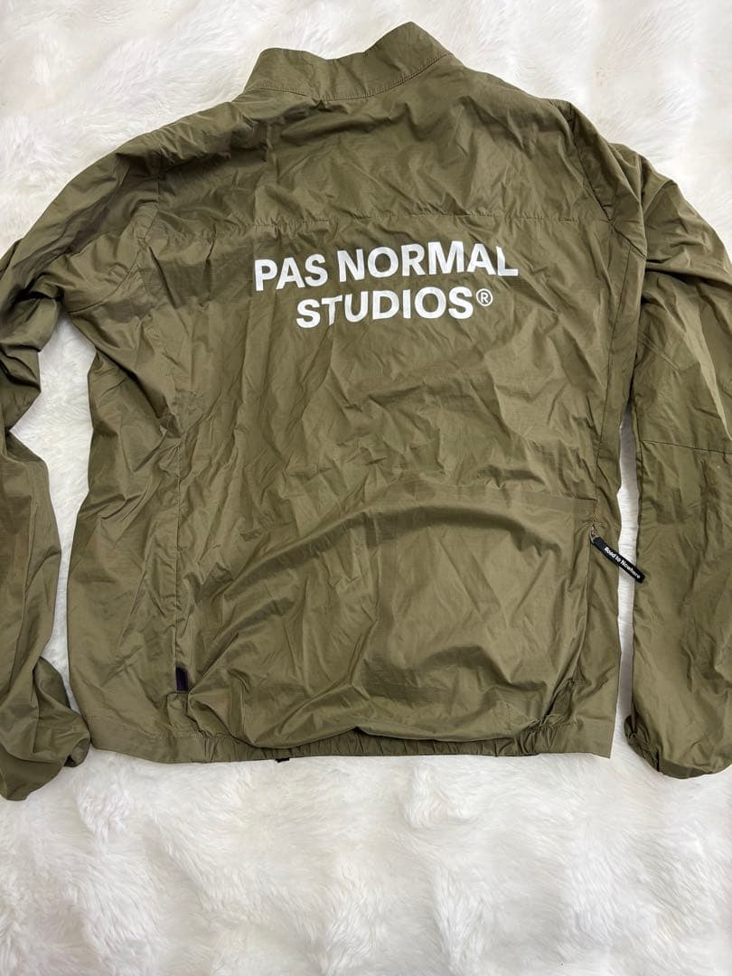 パスノーマルスタジオ pasnomalstudios Essential