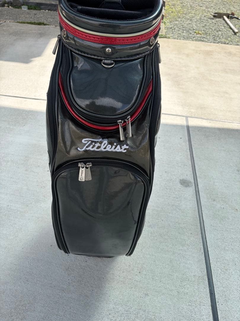 Titleist ゴルフバッグ・キャディバッグ 黒/赤