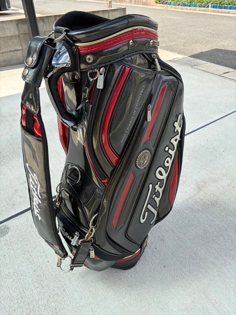 Titleist ゴルフバッグ・キャディバッグ 黒/赤