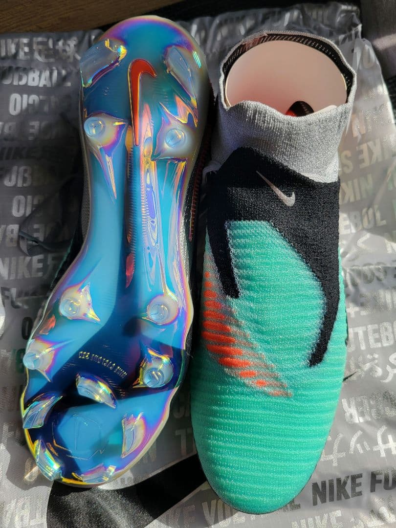NIKE ファントム 6 HIGH エリート LE FG
