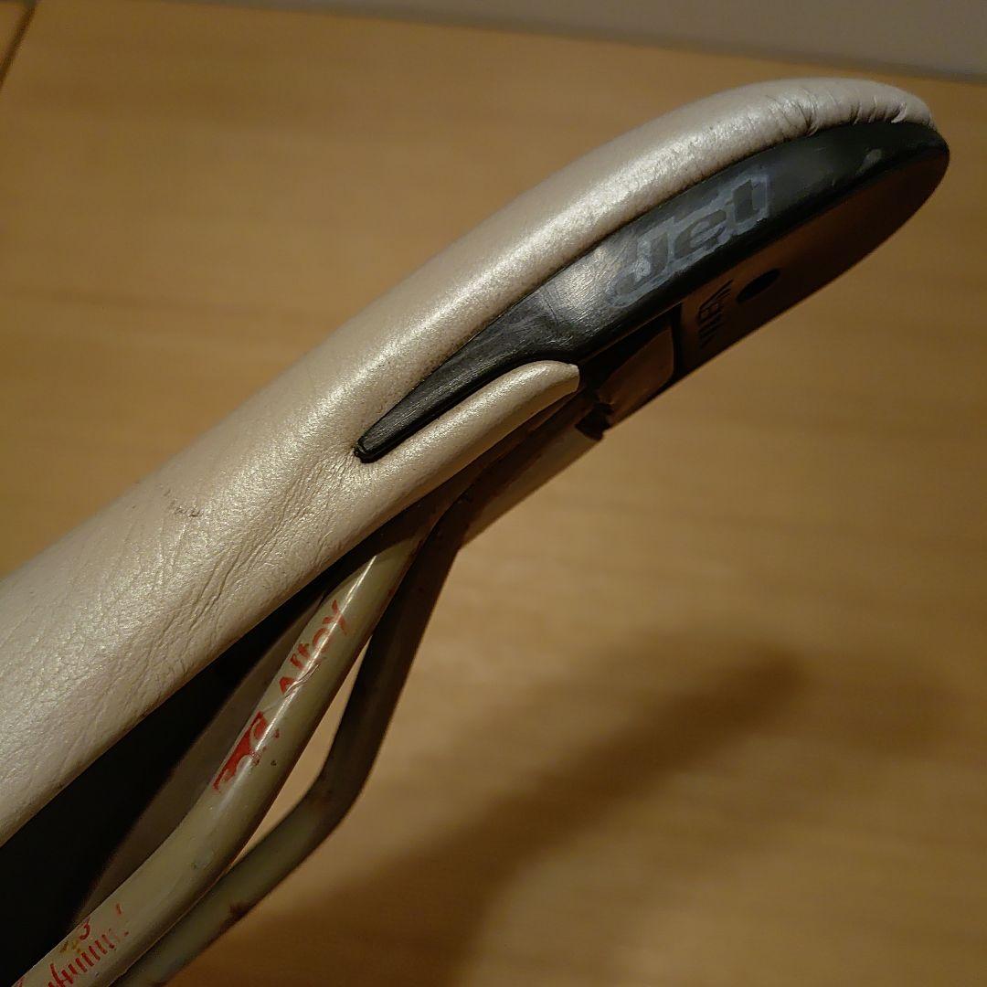 VETTA サドル ホワイトMade in Italy