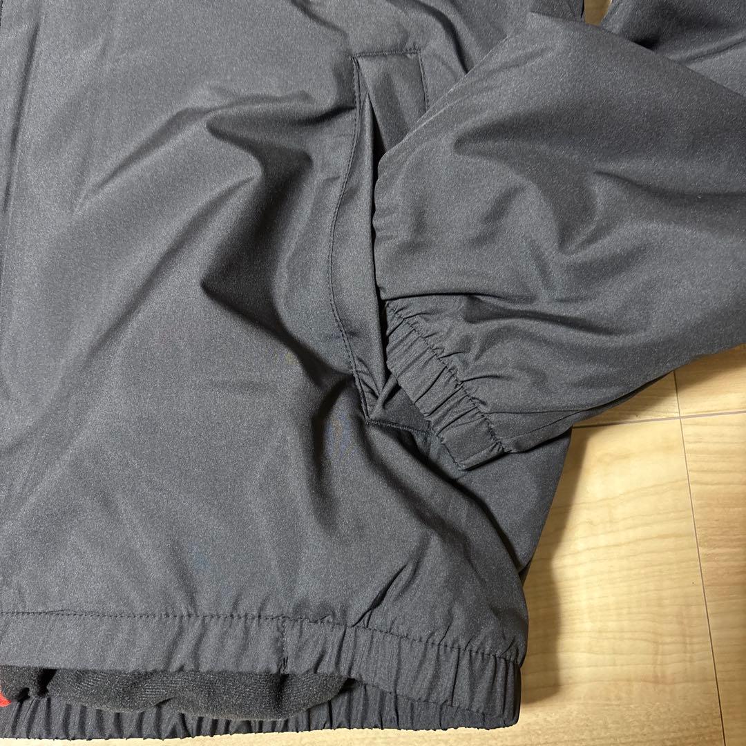 新品　アシックス　メンズ　ウィンドブレーカージャケット　上　ブラック　あったかL