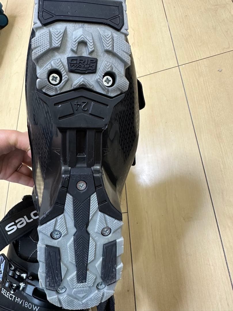 Salomon美品⭐️スキーブーツSELECT HV 80W 初心者向けピンク色