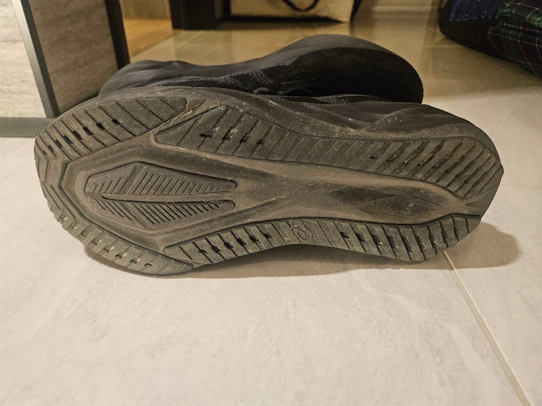 ASICS NOVABLAST5 ランニングシューズ 26.5cm
