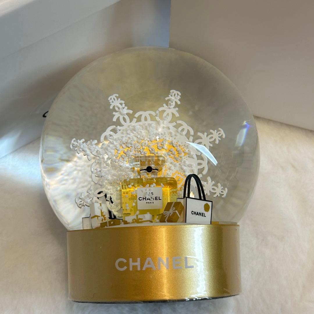 CHANEL スノードーム 置物