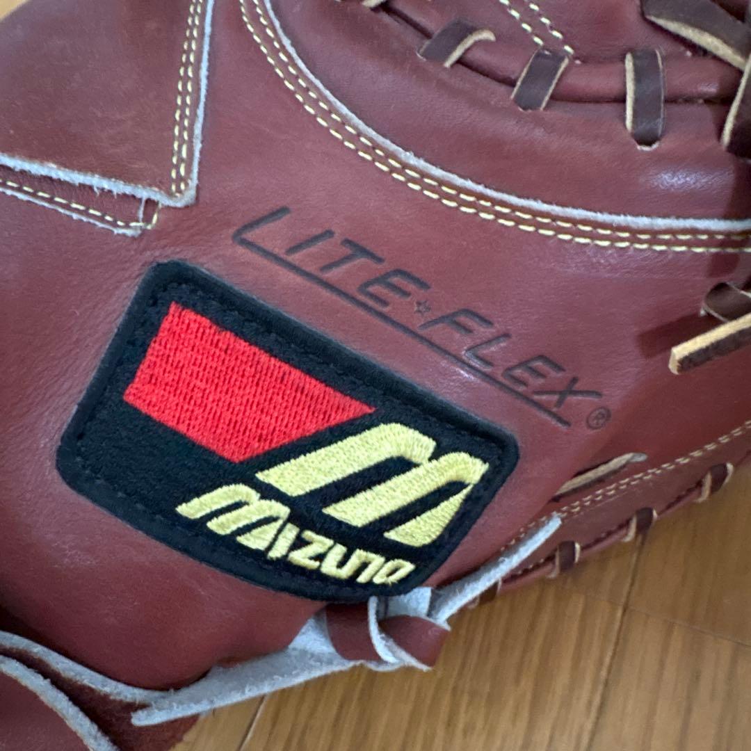 Mizuno Lite Flex 軟式グローブ 茶色