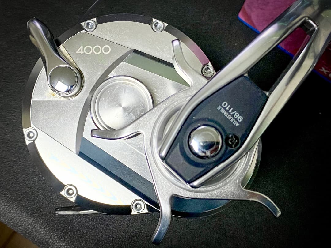 20オシアジガー 4000 中古美品