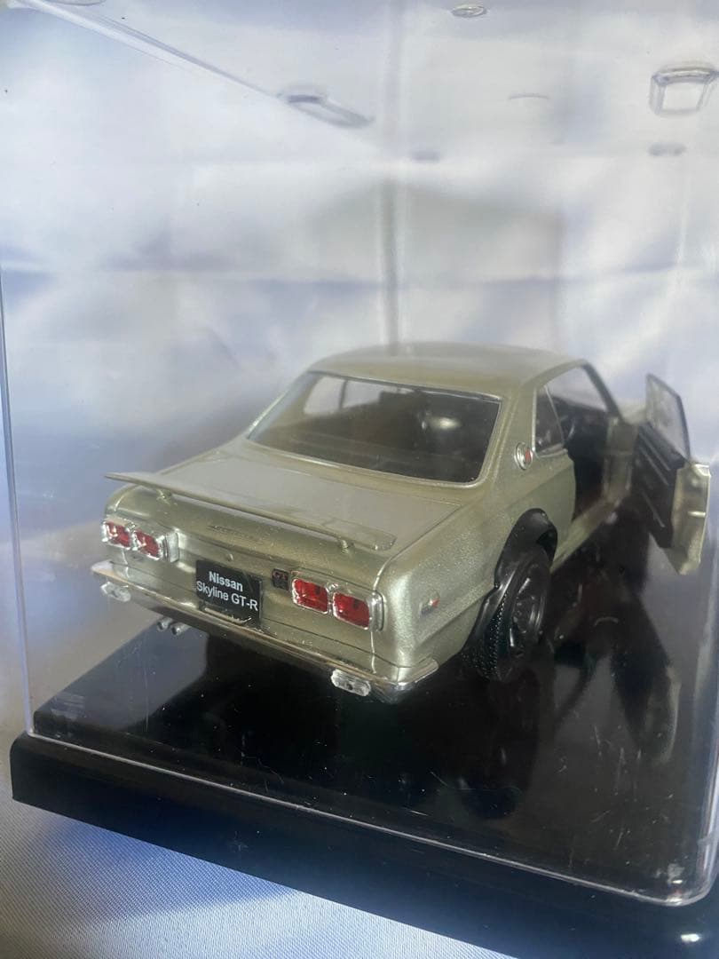 ミニカー Nissan Skyline GT-R 1\24
