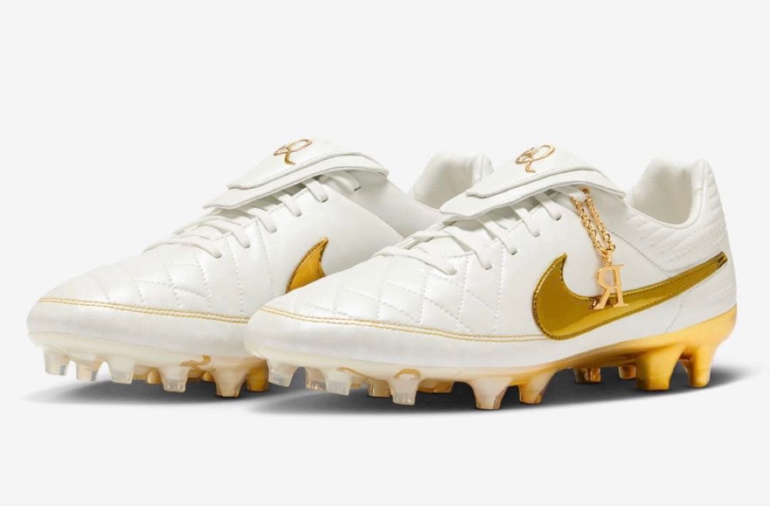 Ronaldinho × Nike Tiempo Legend FG 27cm