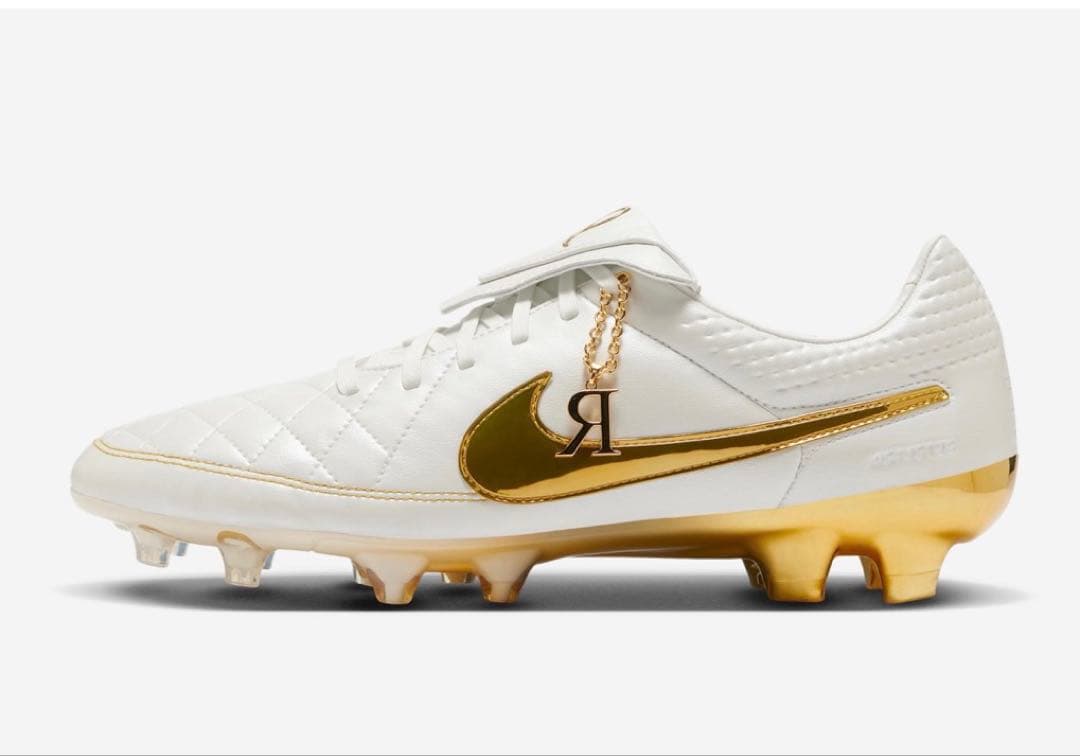 Ronaldinho × Nike Tiempo Legend FG 27cm