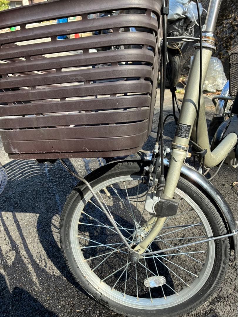 電動アシスト自転車 PanasonicBE-ELR835Tシルバー2022年性