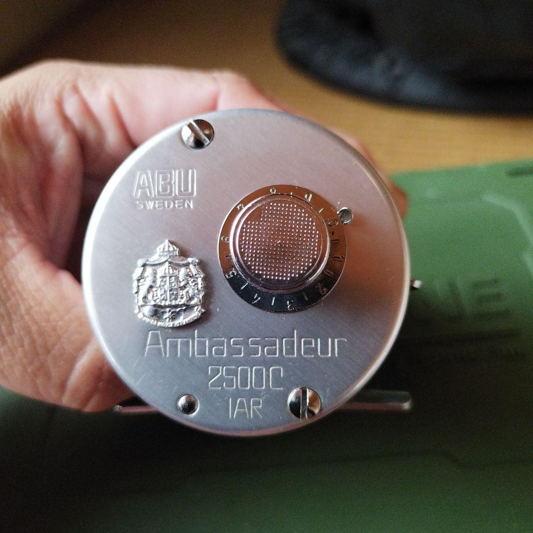 ABU アブガルシア アンバサダー2500c IAR 右ハンドル