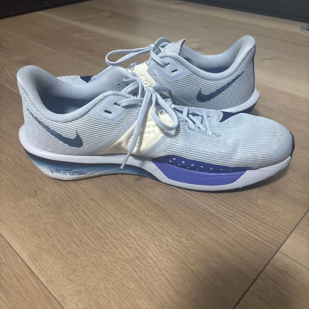 NIKE ライバルフライ4 26.5cm
