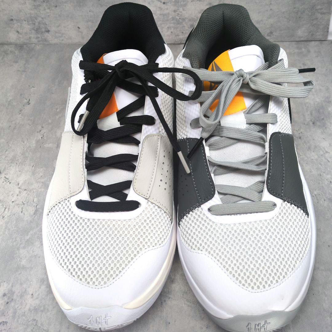 【NIKE ナイキ】スニーカー 28.5 JA1 DR8786 白 グレー