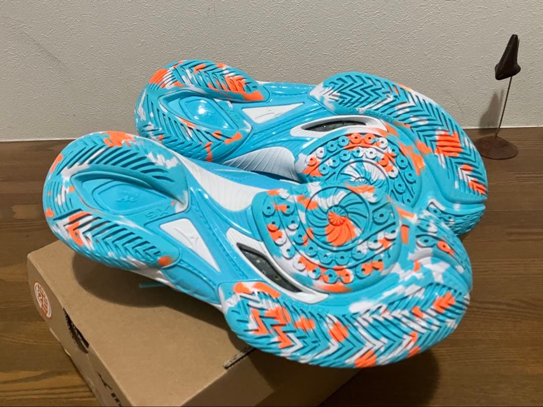 Mizuno WAVE CLAW 2 FIT バドミントンシューズ 24.5cm