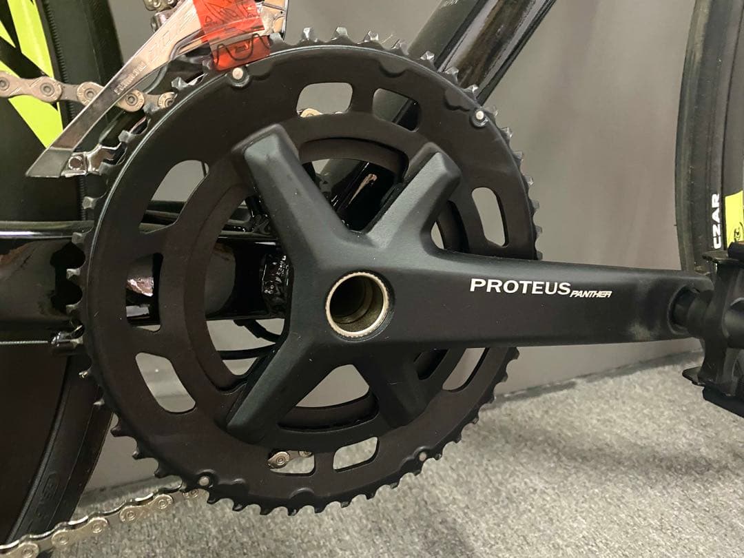 PANTHER SHIMANO 105 ディスクブレーキロードバイク 展示未使用