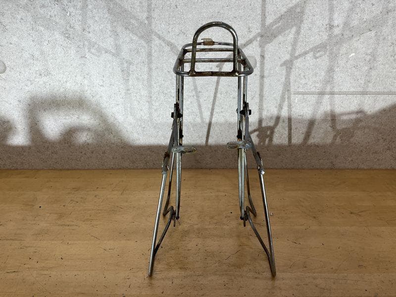 リアキャリア　クロモリ　自転車