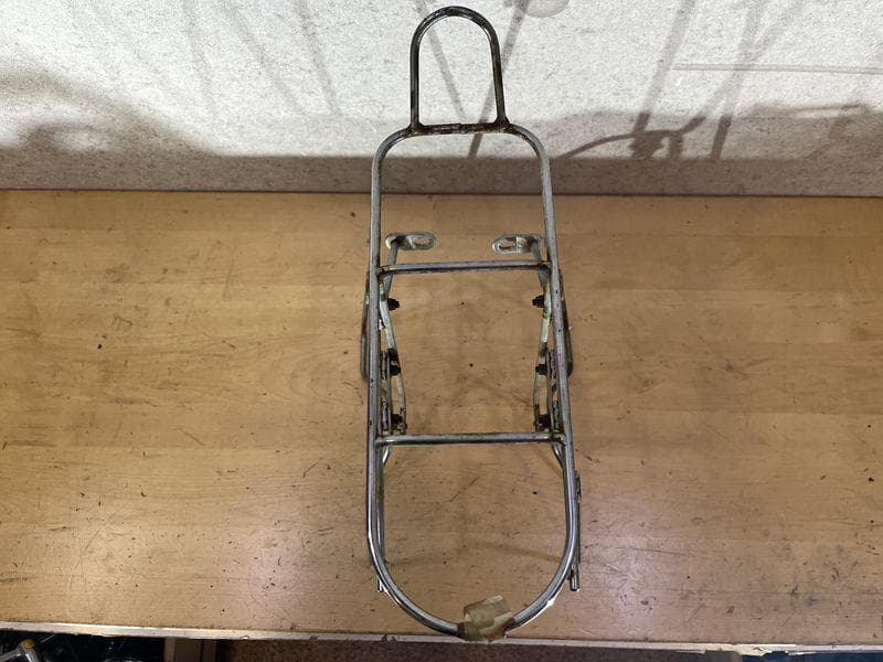 リアキャリア　クロモリ　自転車
