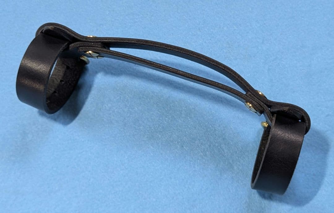ブロンプトンに最適 ハンドメイド 本革製フレームホルダー ブラックカラー